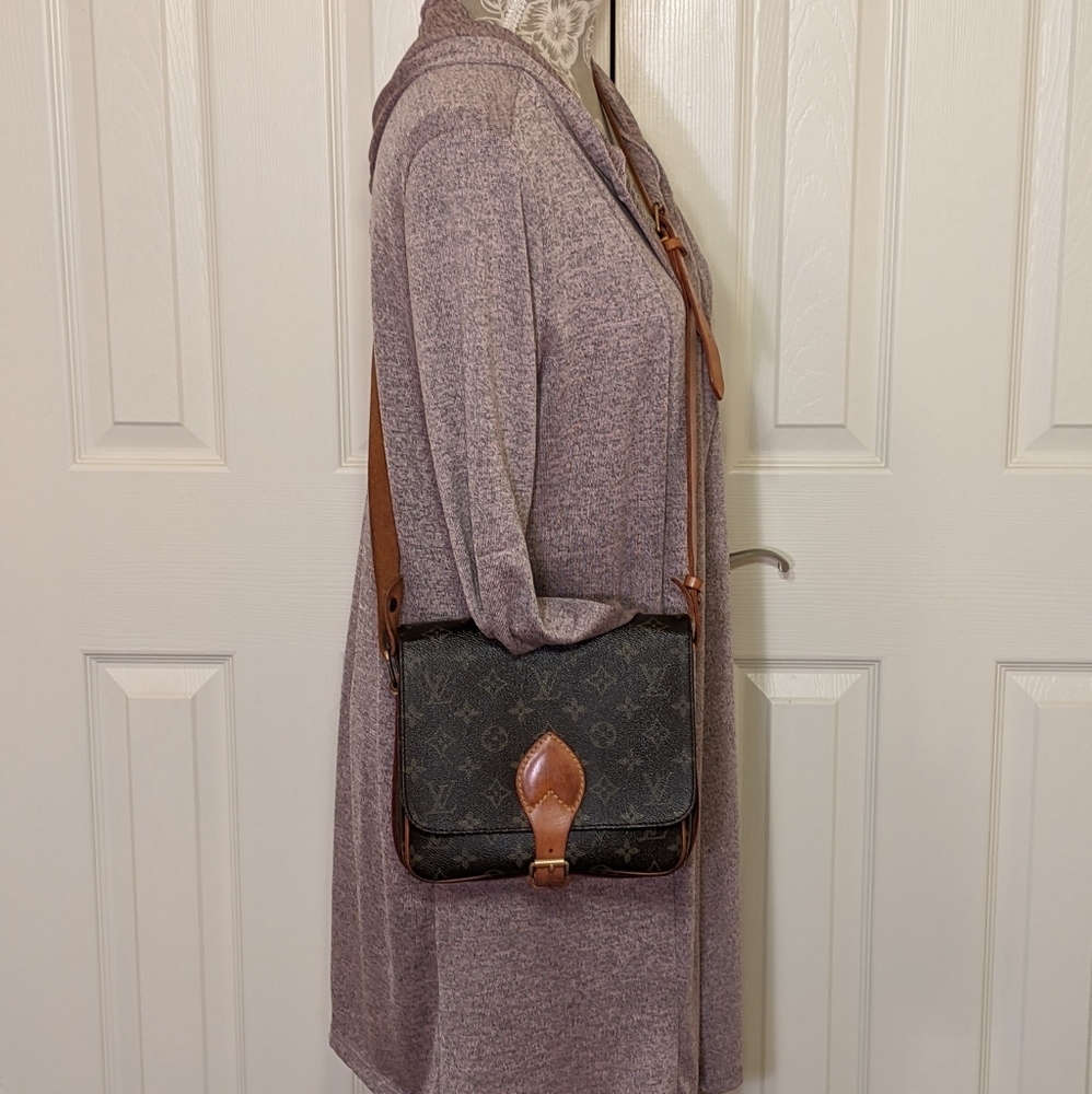 Vintage LV Cartouchiere MM Shoulder Crossbody Bag